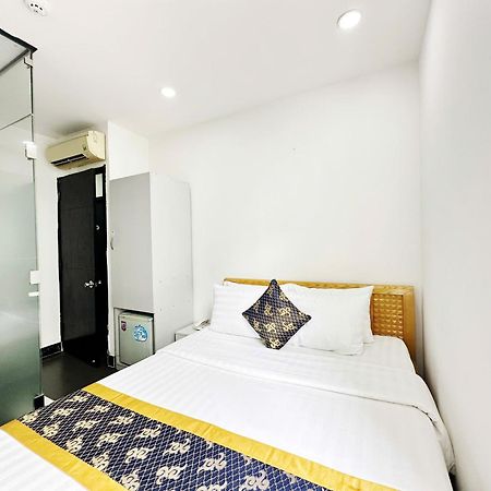 K&T Hotel - San Bay Tan Son Nhat مدينة هوشي منه المظهر الخارجي الصورة