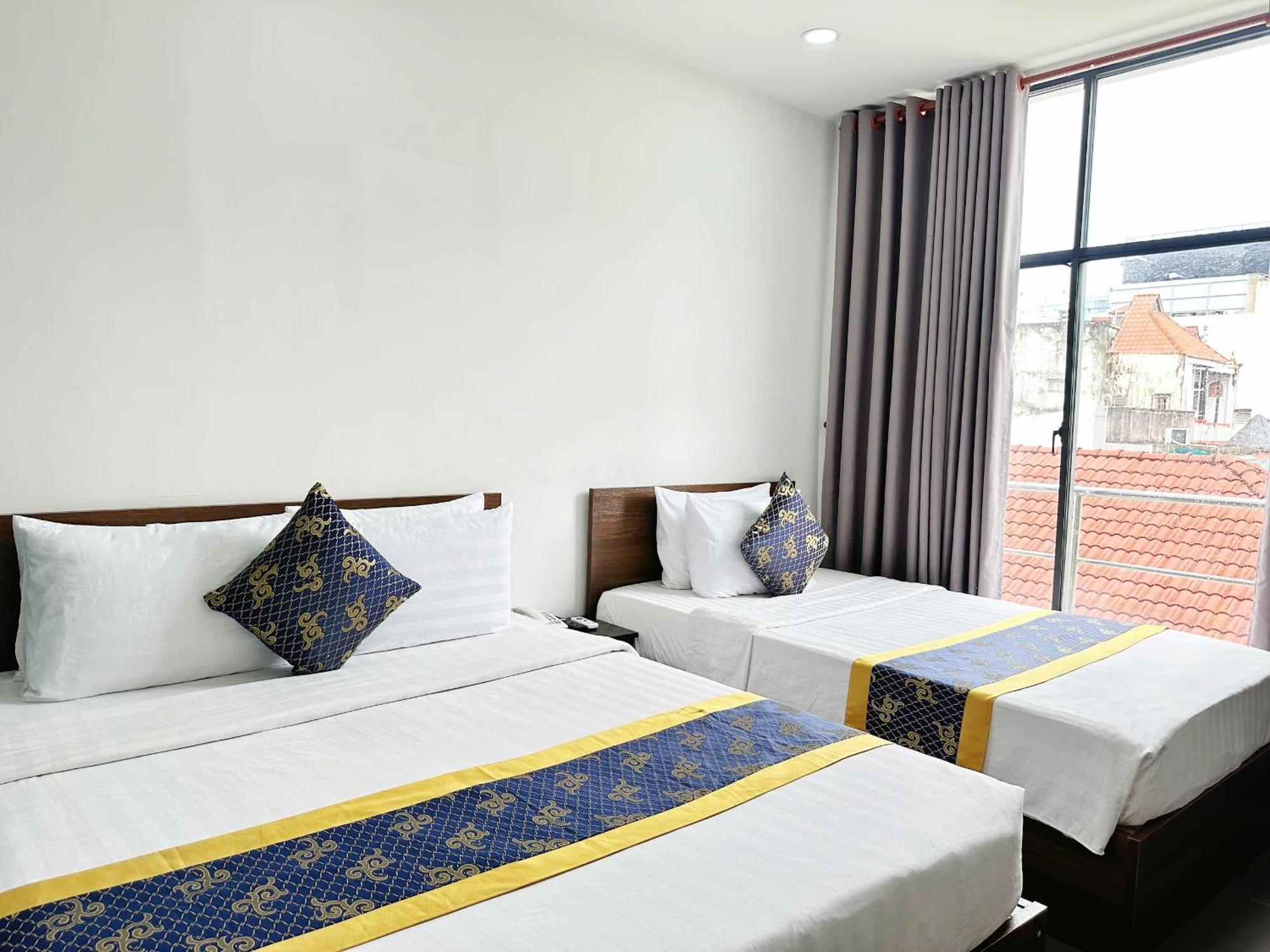 K&T Hotel - San Bay Tan Son Nhat مدينة هوشي منه المظهر الخارجي الصورة
