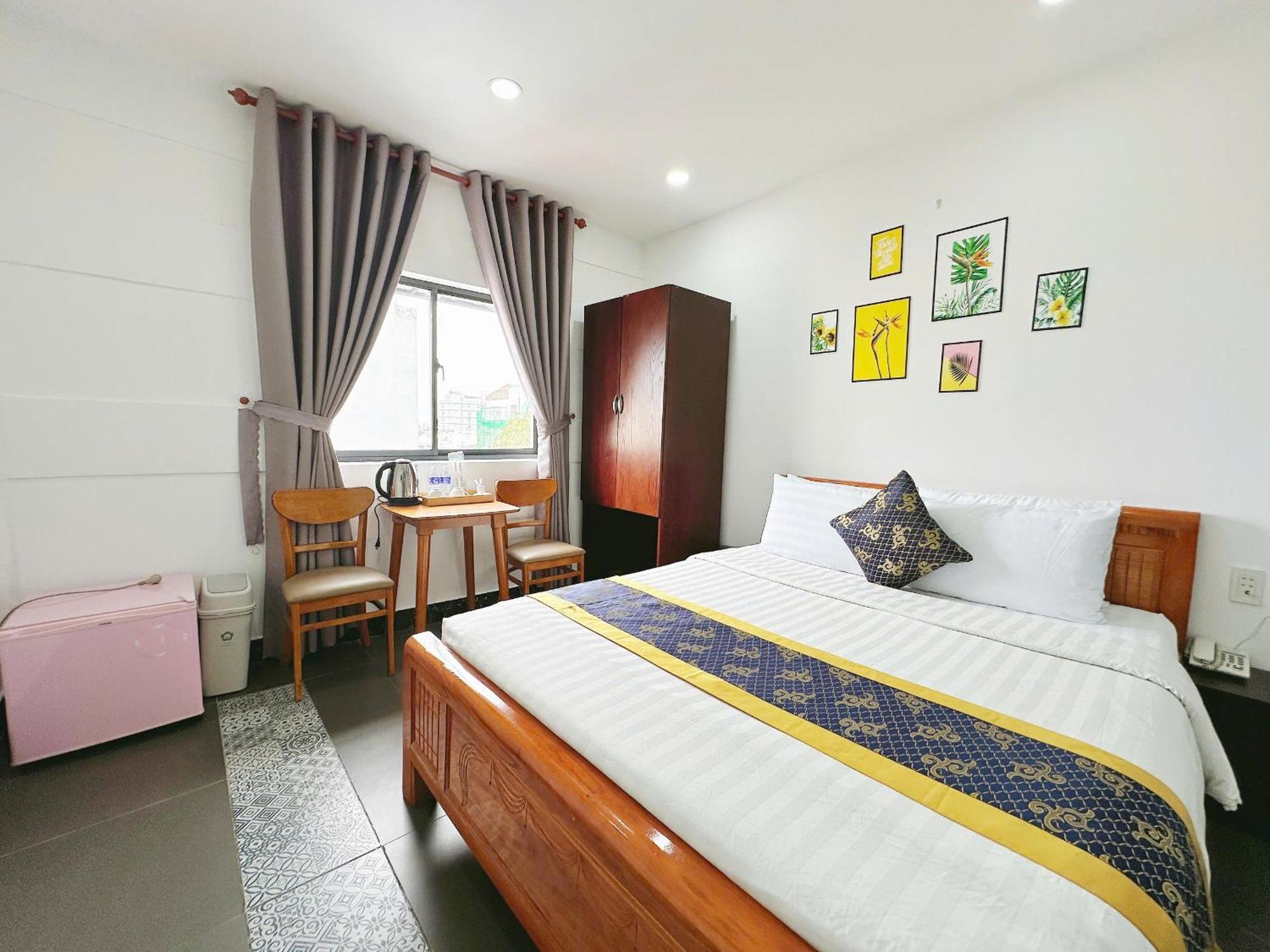 K&T Hotel - San Bay Tan Son Nhat مدينة هوشي منه المظهر الخارجي الصورة