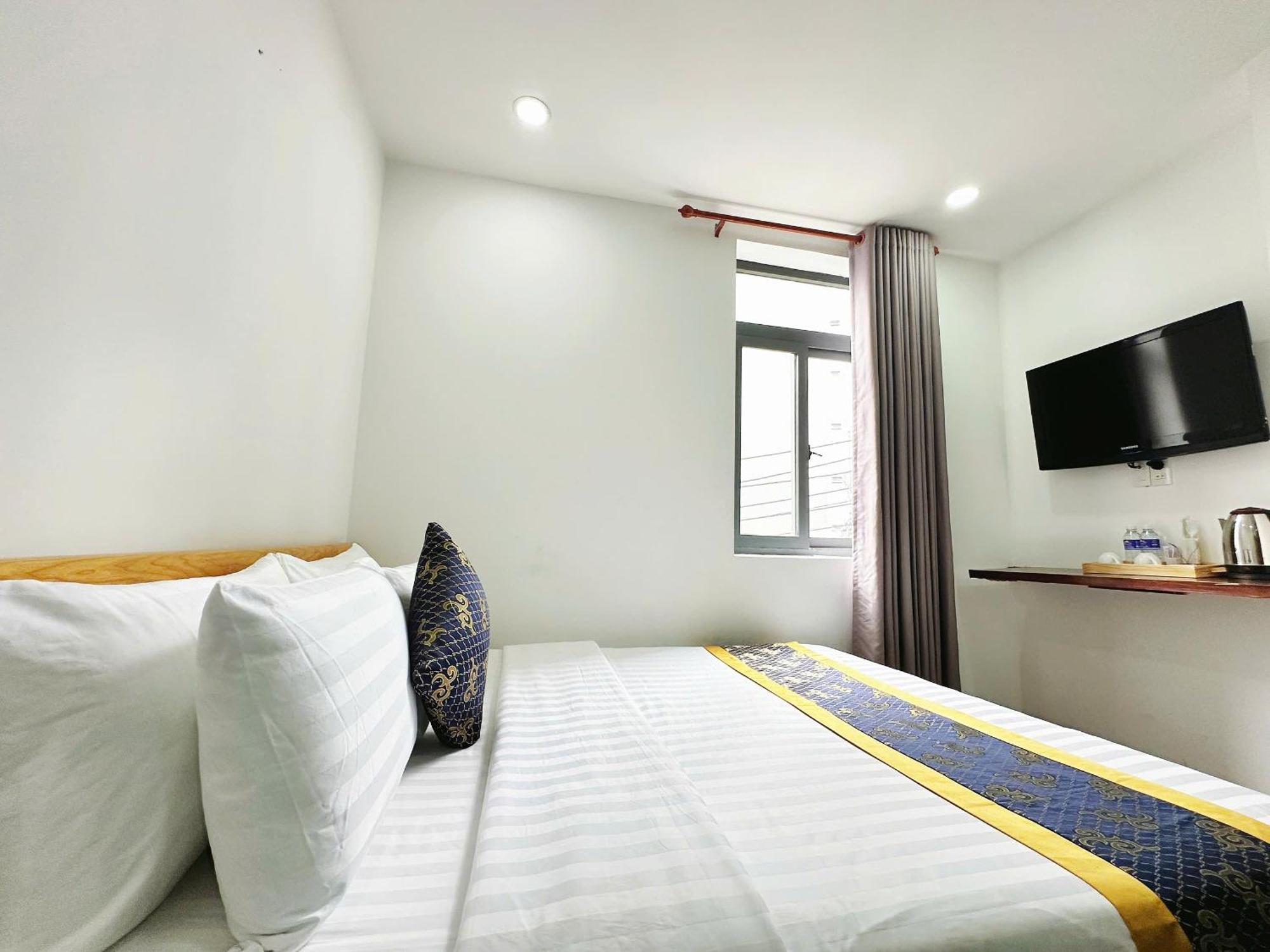 K&T Hotel - San Bay Tan Son Nhat مدينة هوشي منه المظهر الخارجي الصورة